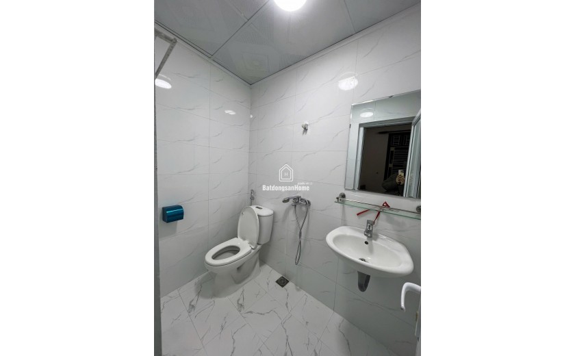 Cho thuê căn hộ Studio 40m2, ngõ Láng Trung, ngõ rộng, 2 ô tô tránh, Full đồ vào ở ngay 6tr5